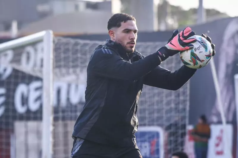 حمزة علاء حارس مرمى الأهلي